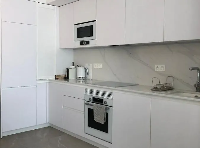 Modern In Torrevjea 200m From The Loccos Apartamento Torrevieja