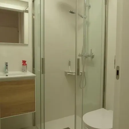 Modern In Torrevjea 200m From The Loccos Torrevieja