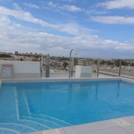 Appartement Modern In Torrevjea 200m From The Loccos *